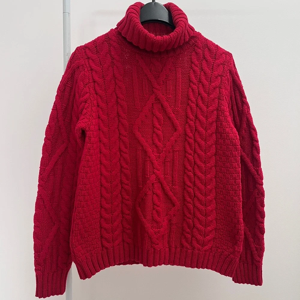 Aran Mor 100% merino wool traditional turtleneck sweater L cherry red NWT - Picture 2 of 10
